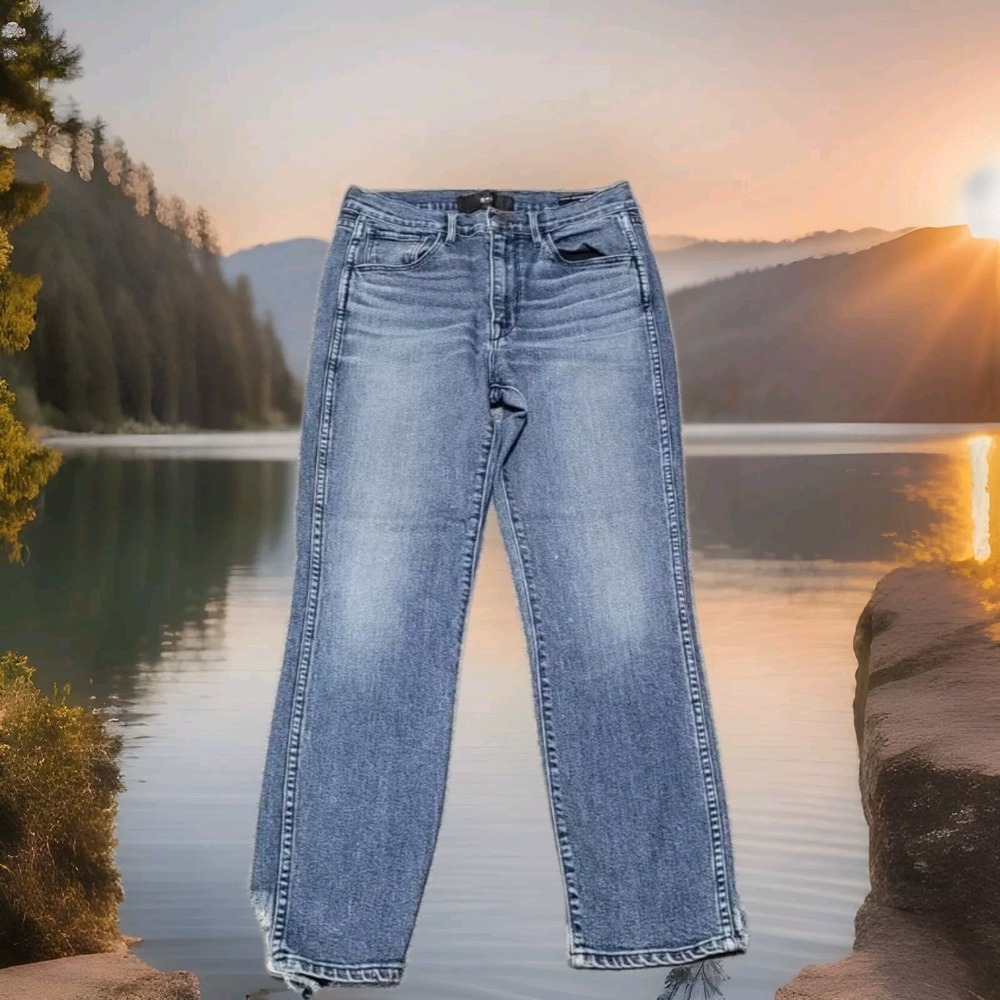 3x1 NYC Women Size 27 Distressed & Fade Stretch Straight Leg Mid Rise 27W 26L